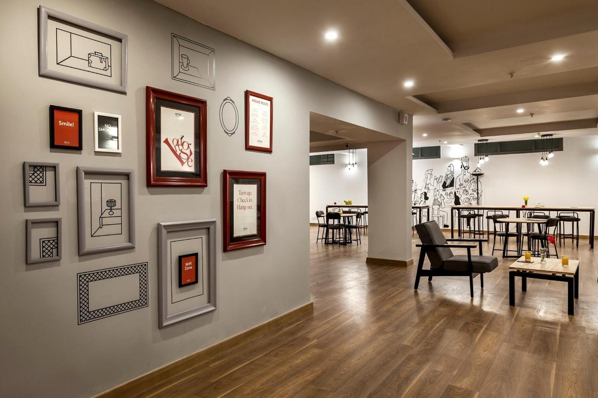 Super Townhouse Hotel Impact Chinhat Exterior foto
